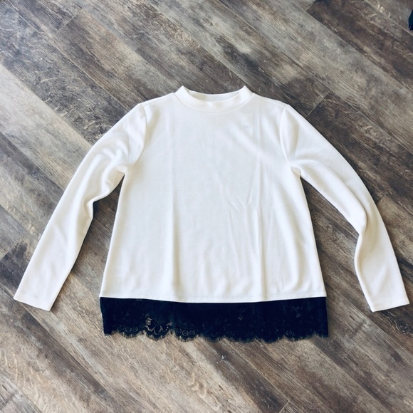 LOFT Tops - NWT! LOFT Long Sleeve with Lace